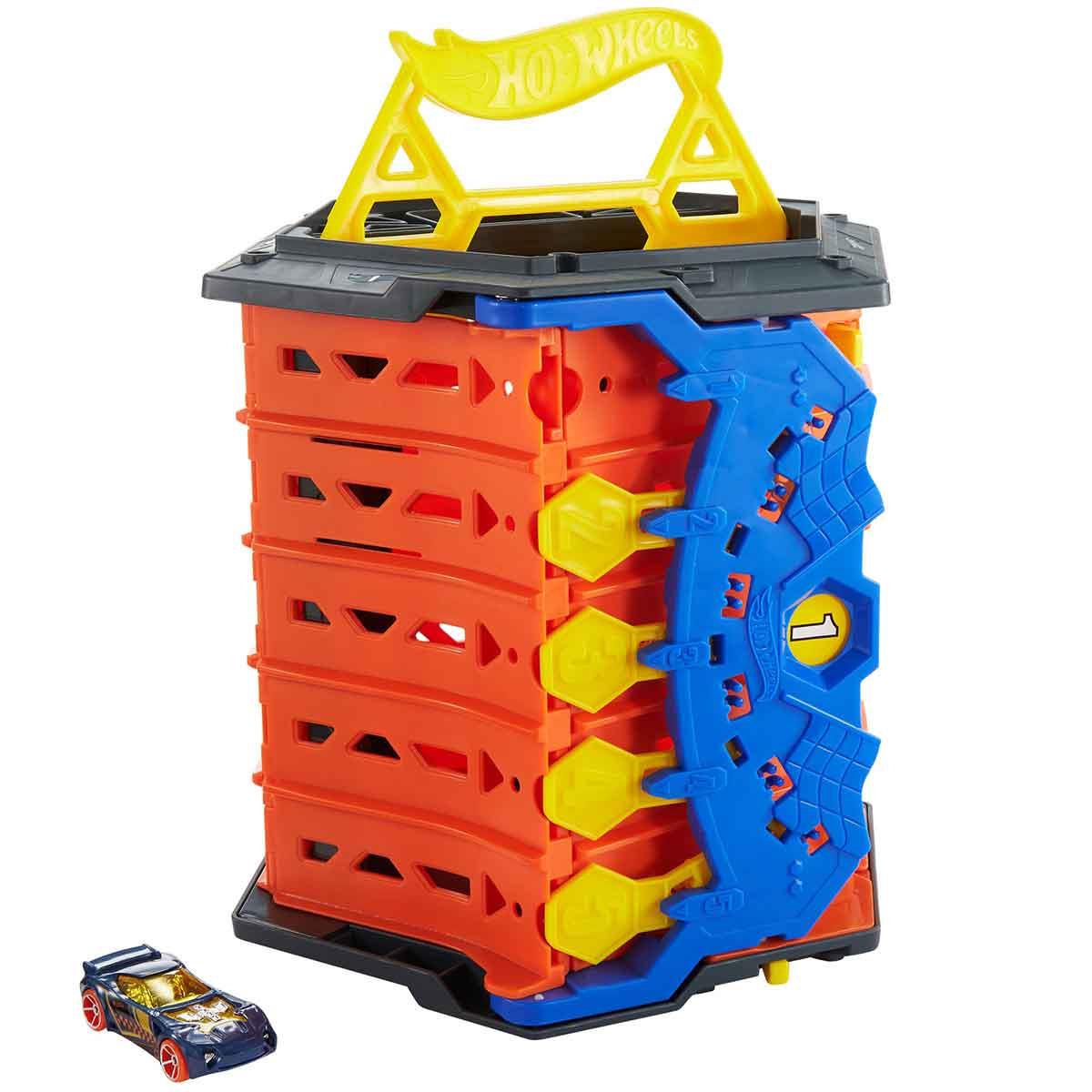 Hot Wheels Kıvrılan Yarış Pisti 5 Şeritli Yarış Pisti Haline Gelir